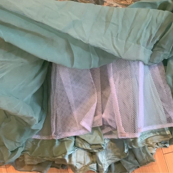 INDIAN PARTY LEHENGA - Picture 11 of 13